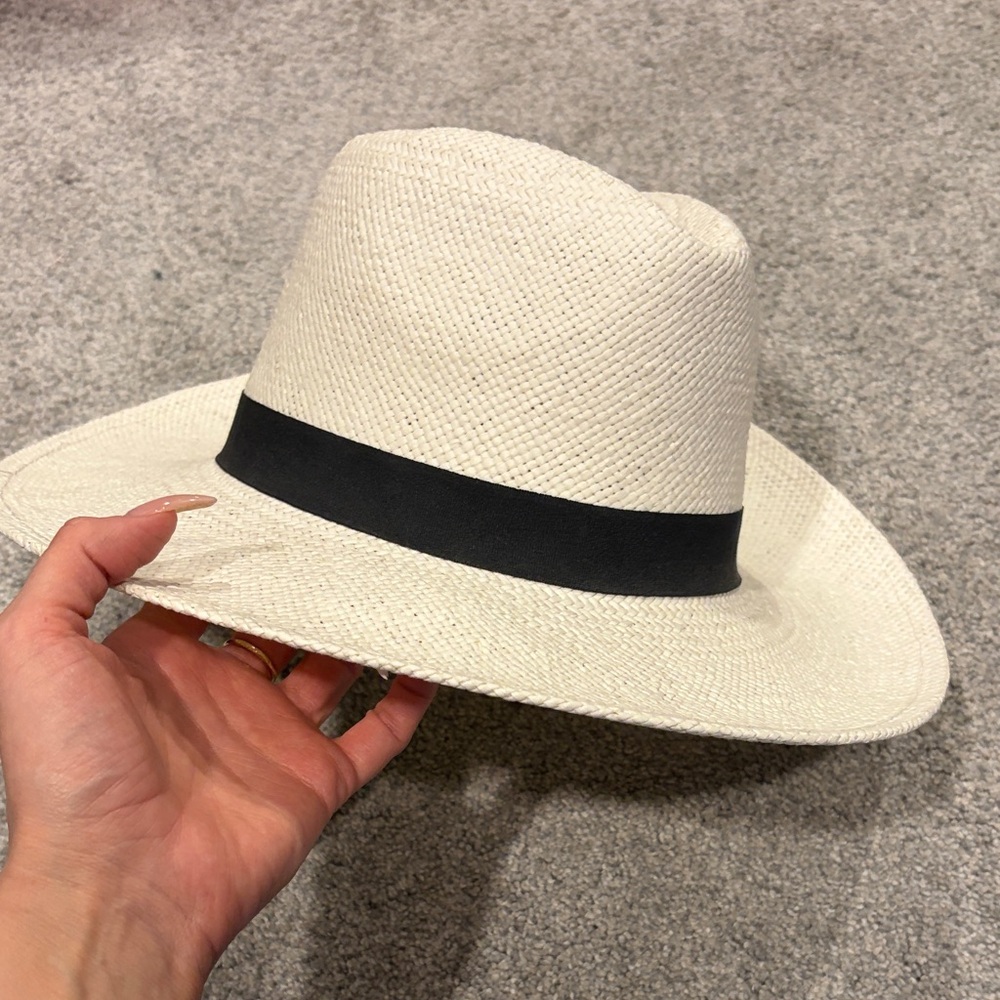 Halogen hat